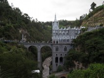 Sanctuaire Las Lajas... Les premiers pas en Colombie